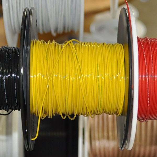 18 gauge Yellow Unshielded Electrical Wire Wire 18 Yellow