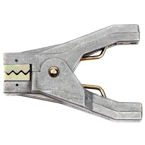 Aircraft Grounding Clamp/Integrated jagged edge jaw hand clamp, cast aluminum construction with plated steel jaws. Intermeshing jaws are designed to attach to Fibc (Flexible Intermediate Bulk Containers) and Flat Braided Cable. Engineered specifically to 