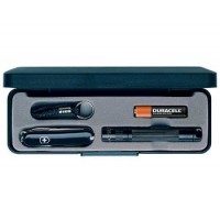 Mag-Light Solitaire Flashlight and Classic Knife Combo Pack/Black, includes: flashlight, Victorinox classic Swiss Army knife, and alkaline batteries. Mag-Light Solitaire Flashlight and Classic Knife Combo Pack/Black, includes: flashlight, Victorinox classic Swiss Army knife, and alkaline batteries.