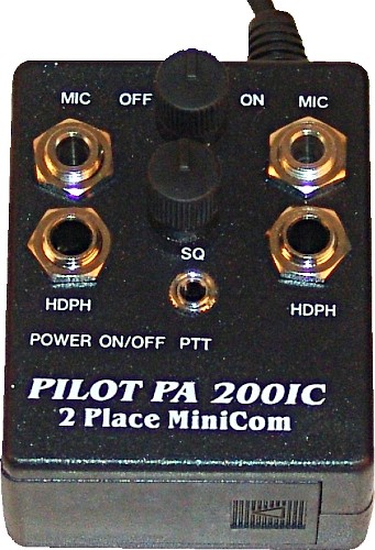 Intercom/portable , 2 place for use with Icom A2,A20 ,A21 handheld radio.  PA20 0-IC