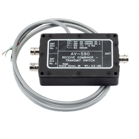 ANTENNA SPLITTER/50 Ohms, BNC Female Connector, Black, 20-30 VDC at 60 mA Max. 36 long cable with 4 conductors. AV-590(28)