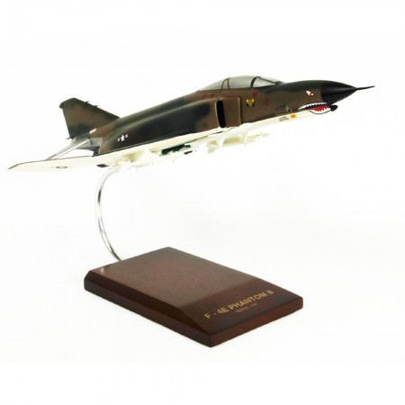 F-4E PHANTOM II MODEL CF004ACT