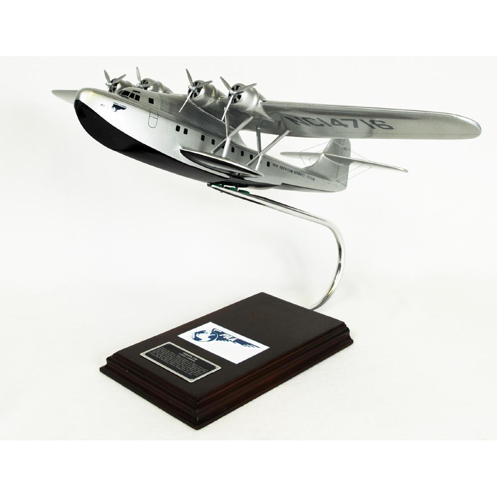 M-130 China Clipper Paa Model KM130TS
