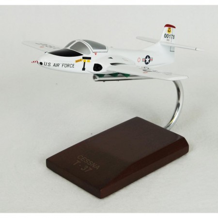 T-37A TWEETIE BIRD WHITE MODEL 1/48 B0348