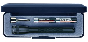 Mini Mag-Lite Flashlight Presentation Box/Black, includes: flashlight, pocket clip, and 2 ea Aaa alkaline batteries. M3A012