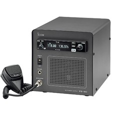 VHF Airband Transceiver/With PS-80 05 Base Station. 12-24VDC, Oled display, includes HM-176 hand microphone , microphone hanger bracket, power cord, MBA-3 rear panel adapter with a card edge connector. IC-A220B